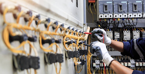 Professional Electrician technician working in Somerset, MD